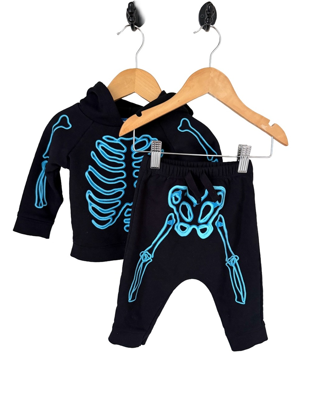 Old Navy Black Skeleton Halloween Matching Tracksuit Set 6-12 months